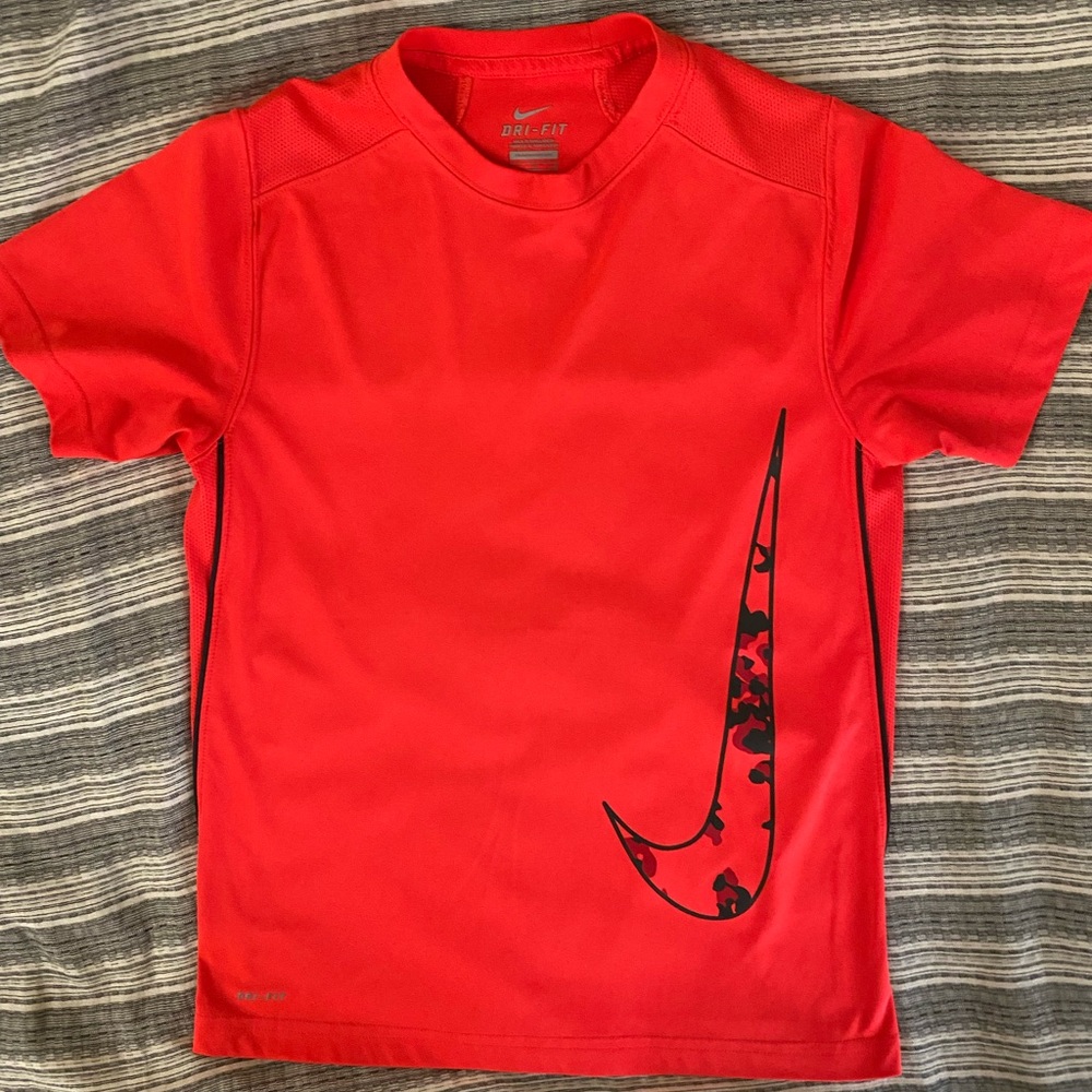 Boys Nike Dri-Fit shirt